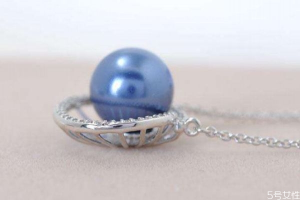 蓝色珍珠是天然的吗?,天然珍珠有蓝色的吗