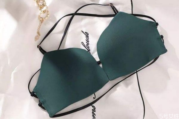 收副乳内衣有用吗,内衣收副乳什么意思