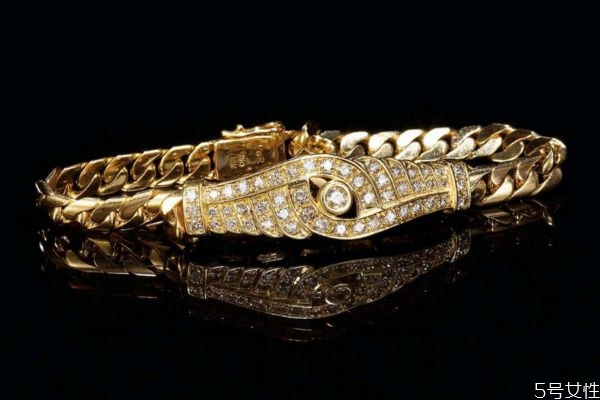 如何清洗黄金首饰变亮,如何清洗黄金首饰 如何清洗黄金首饰变亮,如何清洗黄金首饰