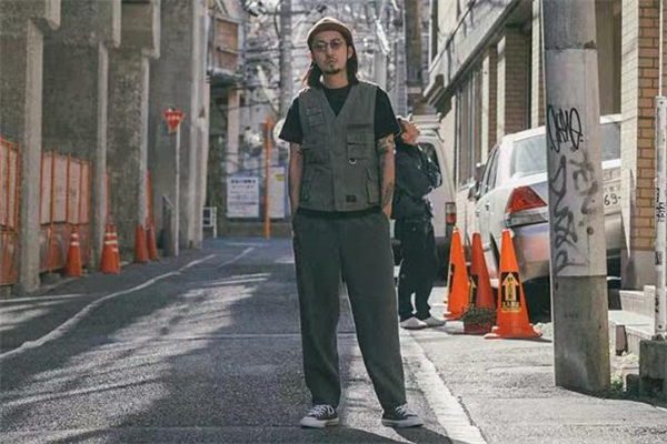 2020年最流行的马甲,2020皮草马甲流行什么款式 2020年最流行的马甲,2020皮草马甲流行什么款式