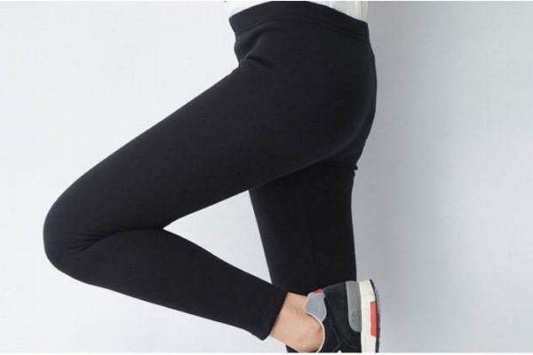 用什么洗牛仔裤不脱色,牛仔裤怎么洗不掉色最有效的方法