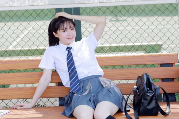 jk制服和水手服有区别吗,水手服是不是jk