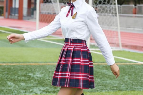 jk裙和百褶裙的区别,jk裙和百褶裙的区别图