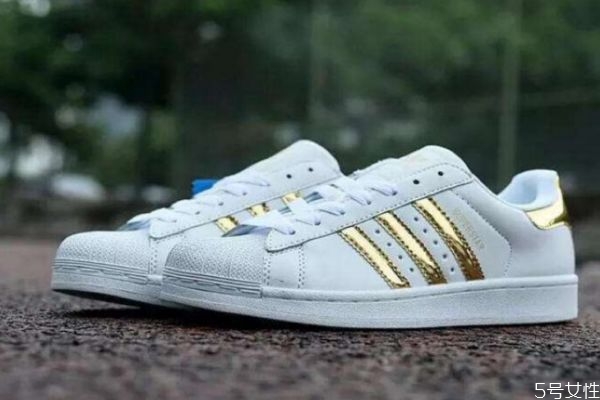 阿迪达斯贝壳头怎么清洗里面,阿迪达斯贝壳头怎么清洗外面