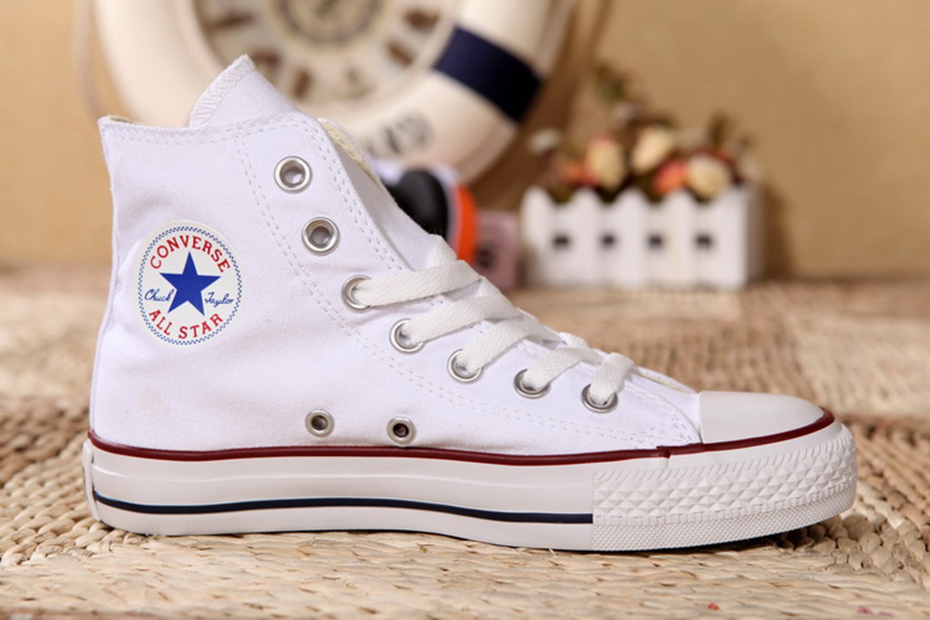 高帮帆布鞋显腿短吗,腿粗腿短适合穿高帮帆布鞋吗