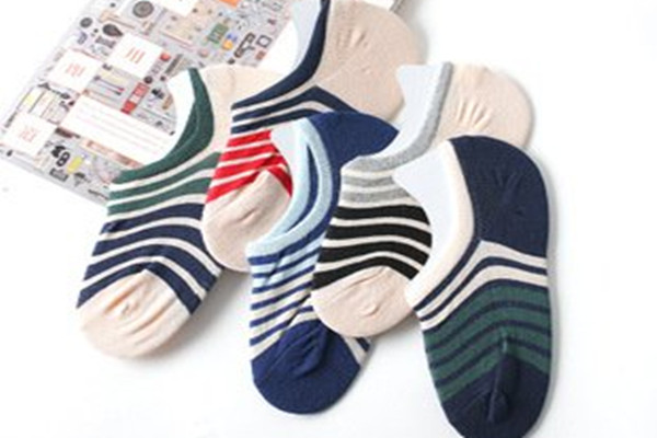 为什么很多人喜欢穿船袜,船袜什么样