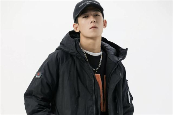 日系毛衣搭配,女士棉服哪种颜色好看