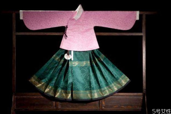 汉服马面裙怎么选尺码,马面裙怎么选尺码