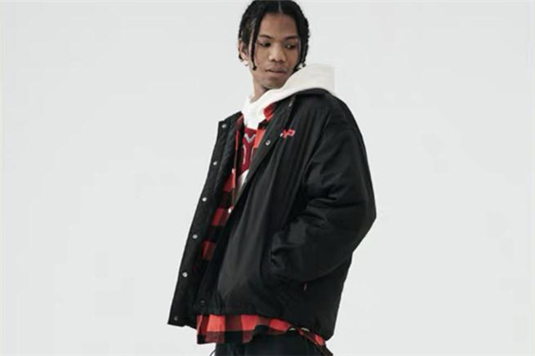 工装夹克里面配什么衣服,工装夹克搭配 工装夹克里面配什么衣服,工装夹克搭配