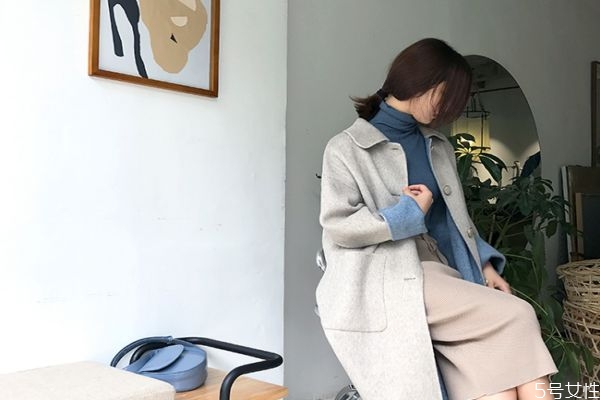 阿尔巴卡和羊绒的区别,羊毛羊绒阿尔巴卡大衣哪一种更好