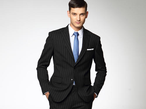 新衬衫上的折痕怎么消除,衬衫折痕怎么快速处理