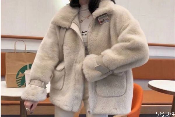 羊羔绒和颗粒绒一样吗?,羊胎绒和羊羔绒有什么区别