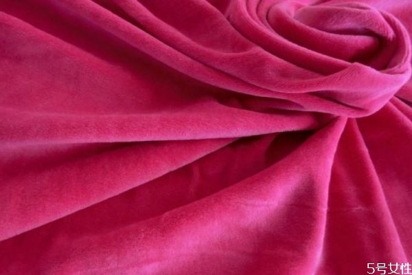 天鹅绒面料好不好,天鹅绒面料的衣服好不好 天鹅绒面料好不好,天鹅绒面料的衣服好不好