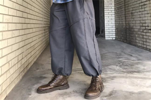 男士工装靴配什么裤子,工装靴适合什么样的男生穿