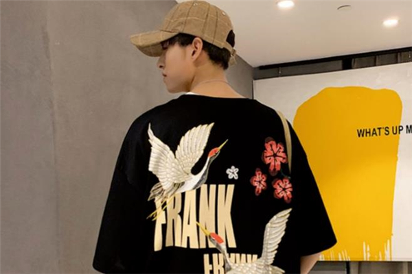 国潮穿搭男,国潮品牌男装