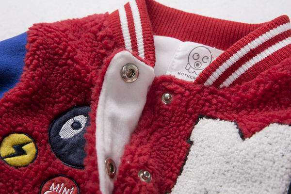 羊羔毛可以用挂烫机烫吗,羊毛可以用挂烫机烫吗