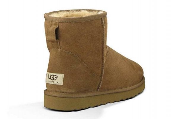 ugg雪地靴正品多少钱,ugg雪地靴多少钱一双
