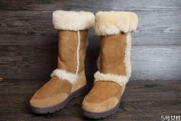 雪地靴的霉斑怎么洗,雪地靴上的霉怎么去除 雪地靴的霉斑怎么洗,雪地靴上的霉怎么去除