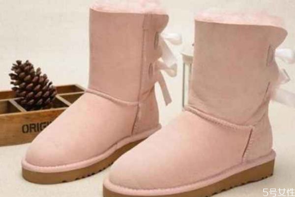 雪地靴什么鞋底好,雪地靴什么底子好