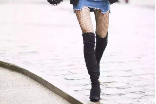 长筒靴适合多高的人穿,过膝长筒靴适合什么人穿 长筒靴适合多高的人穿,过膝长筒靴适合什么人穿