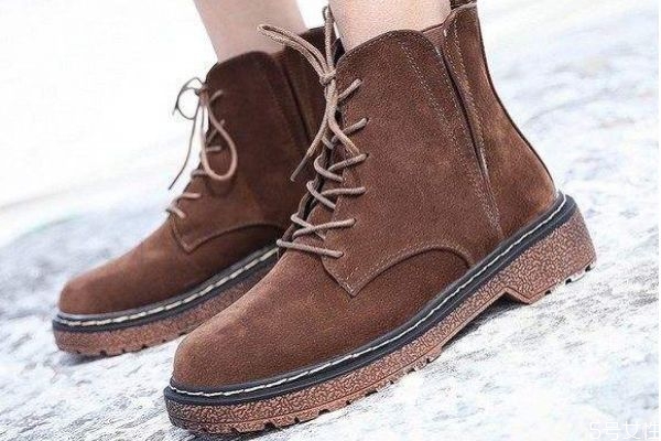 lgg雪地靴是什么品牌,ugg雪地靴是什么皮的