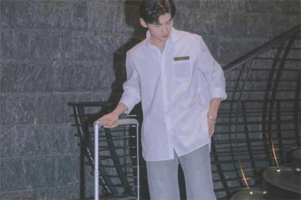 衣服太宽松,衣服变宽松有什么办法