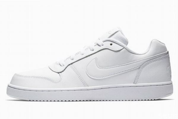 小白鞋发黄怎么洗,发黄的小白鞋怎么洗白