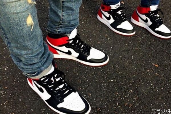 aj配长袜还是短袜好看,aj穿长袜子还是短袜子