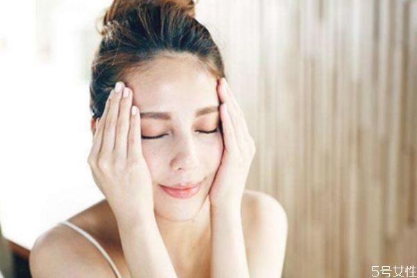 精华一般是用在第几步,什么时候用精华步骤