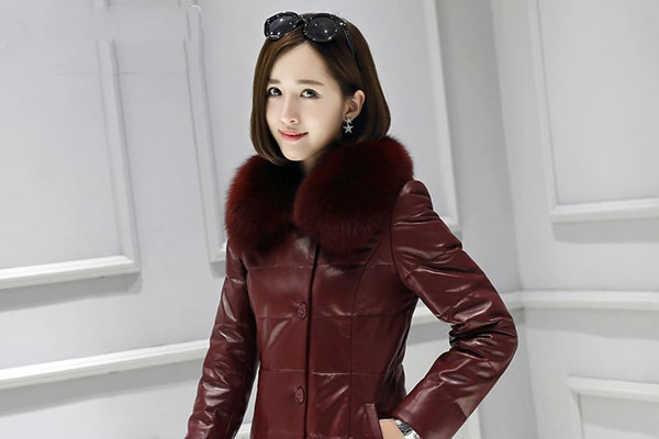 皮面的羽绒服怎样清洗,皮羽绒服怎样清洗