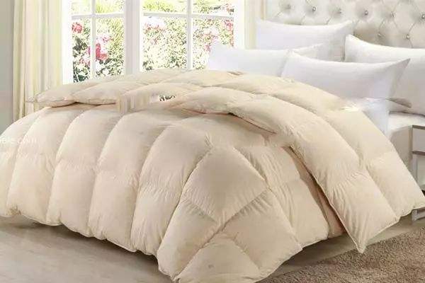 蚕丝的面料优点和好处,蚕丝绒面料的优缺点