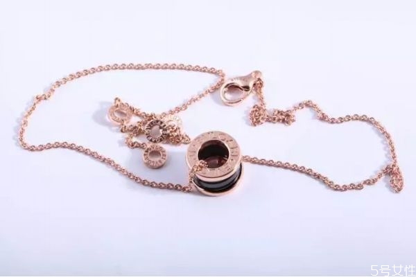 银饰玫瑰金会褪色吗,钛钢镀玫瑰金会褪色吗 银饰玫瑰金会褪色吗,钛钢镀玫瑰金会褪色吗