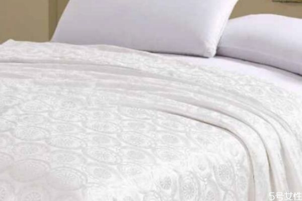 竹苇棉是什么面料和纯棉哪个好,竹苇棉是什么面料起球吗 竹苇棉是什么面料和纯棉哪个好,竹苇棉是什么面料起球吗