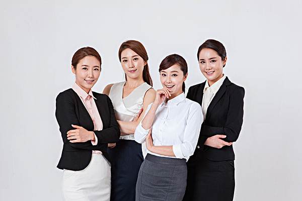 职业女装穿搭技巧,女装选款技巧