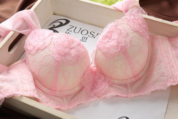 穿内衣有勒痕怎么办图片,穿内衣有勒痕是正常的吗