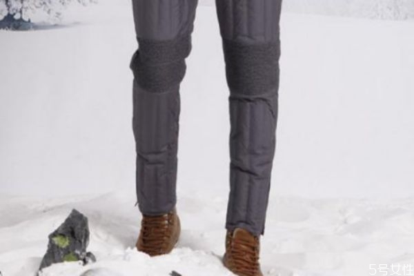 羽绒裤和棉裤哪个更保暖,羽绒裤和棉花裤哪个保暖效果好