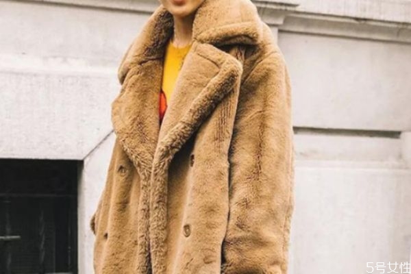 羊羔毛起静电吗,羊羔毛会起静电吗