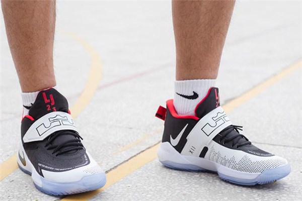 使节12和士兵14哪个好,使节11和使节13哪个好 使节12和士兵14哪个好,使节11和使节13哪个好