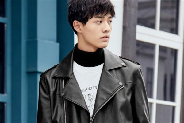 机车款皮衣图片,经典机车皮衣款式