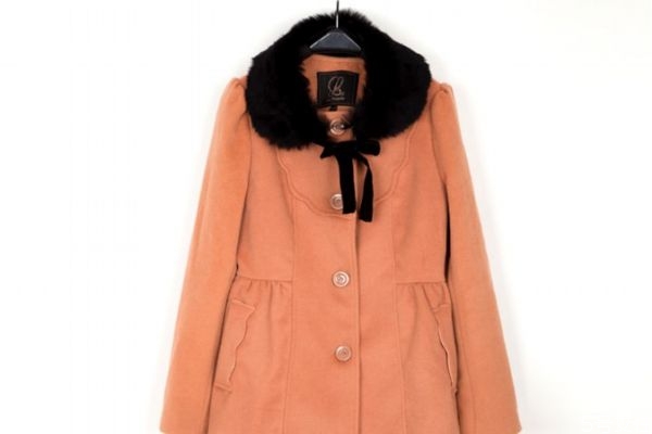 羊毛衣服如何打理,羊毛的毛衣怎么打理