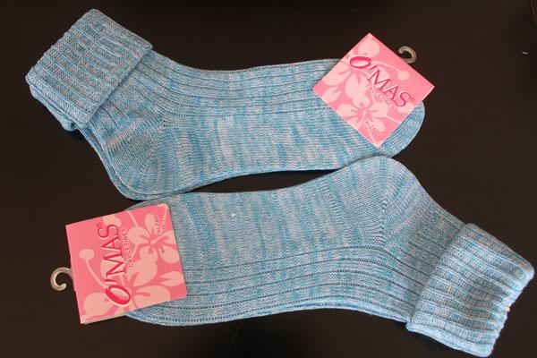 冬天保暖的袜子怎么选,儿童冬季袜子选哪一种最暖和