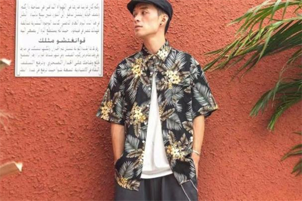 花衬衫图片,短袖花衬衫