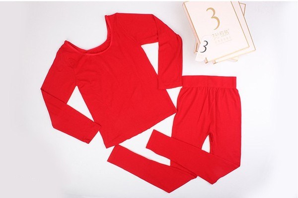 保暖内衣有贴片和无贴片的区别,保暖内衣的贴片是什么