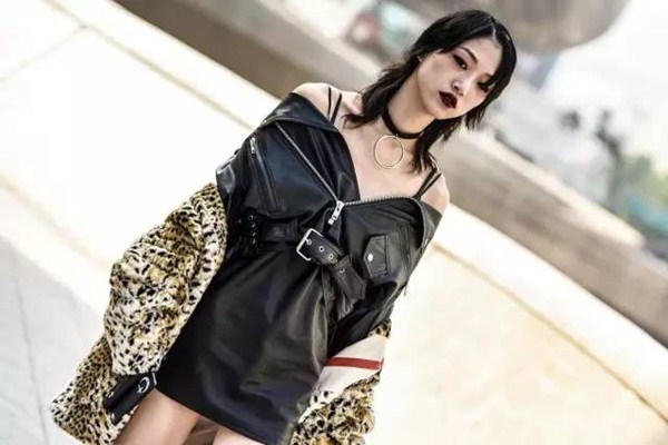 皮裙染色了怎么洗掉,皮裙染色去除小窍门