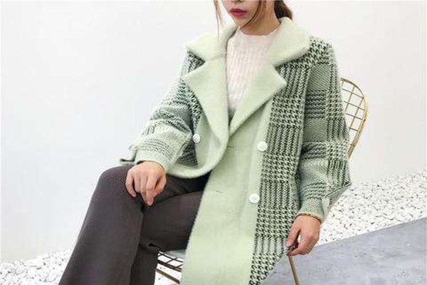 金貂绒大衣什么面料,金貂绒大衣上档次吗