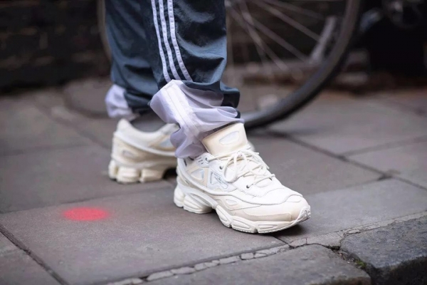 鞋子大了有什么办法,买的鞋子大了怎么办有什么妙招