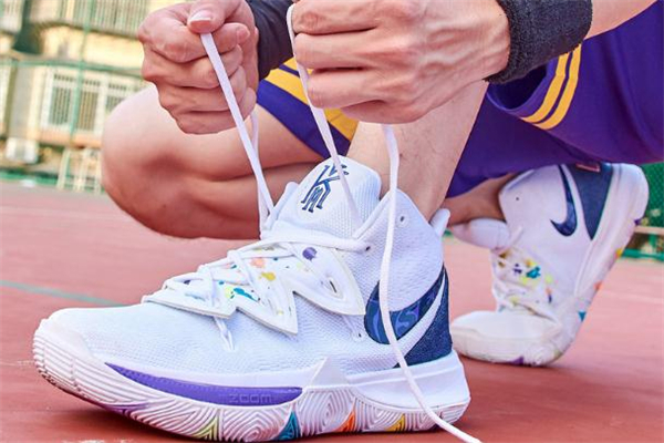 欧文5和aj34哪个好,欧文5和aj34对比 欧文5和aj34哪个好,欧文5和aj34对比