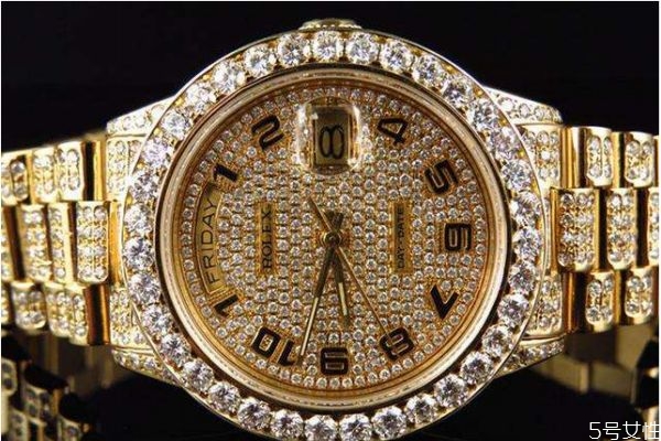 钻石手表怎么清洗保养,钻石日常应该怎样保养