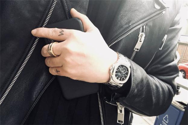 宝格丽戒指能不能沾水,宝格丽项链可以沾水吗