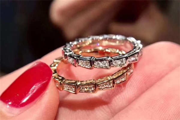 宝格丽戒指尺寸不合适能换吗,宝格丽戒指可以换尺寸吗